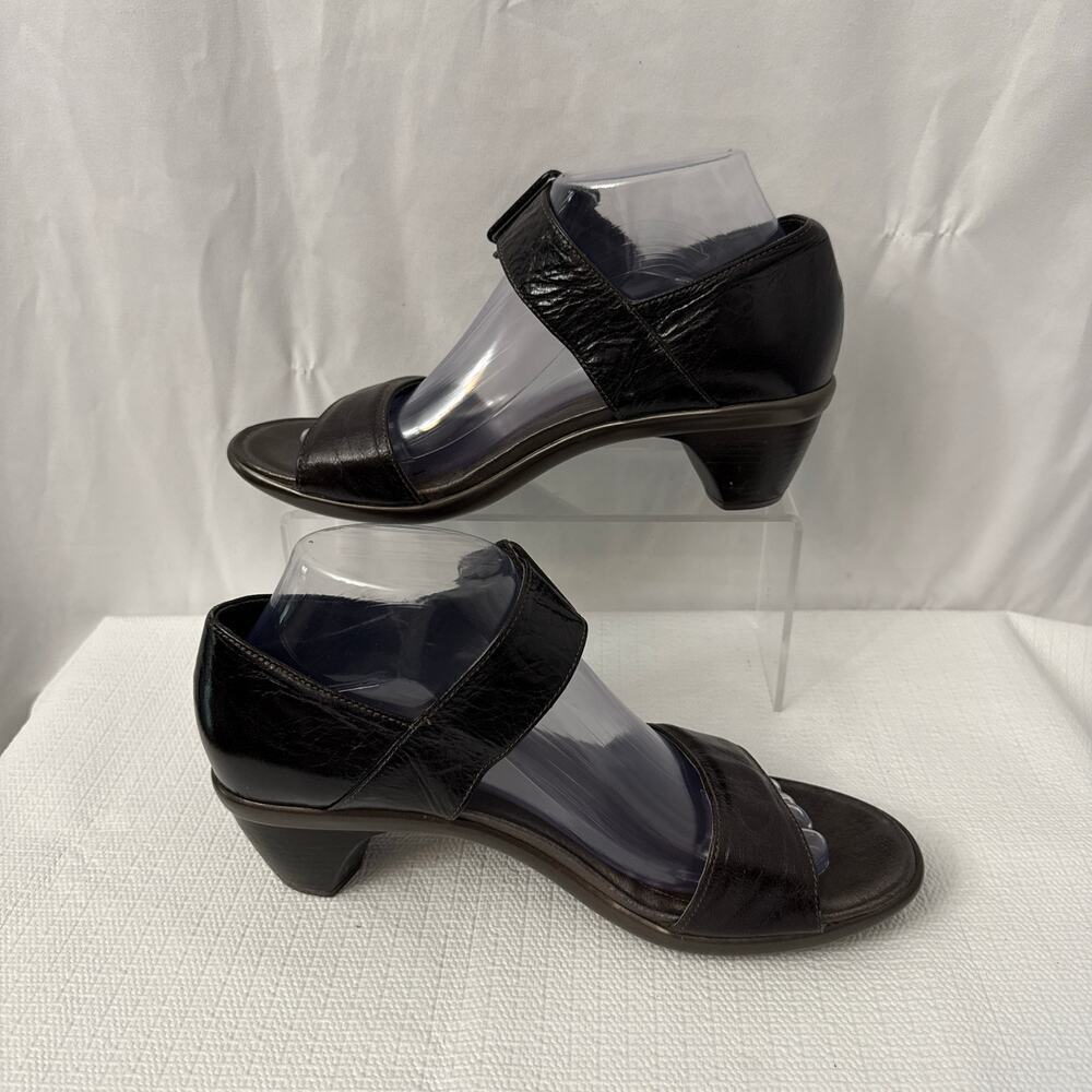 Naot Sandals Womens Size 9 Future Brown Heel Buckle - Picture 8 of 9